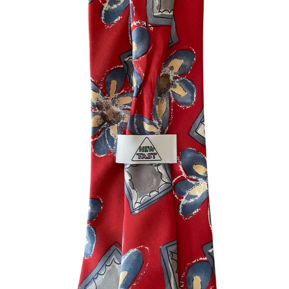 VINTAGE NEW FAST Red Blue Floral Tie - Picture 3 of 3